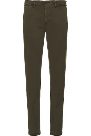Faherty CHINOHOSE COASTLINE in . Size 32, 34, 36.