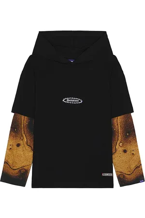 Deva States SHIRT in . Size M, S, XL/1X.