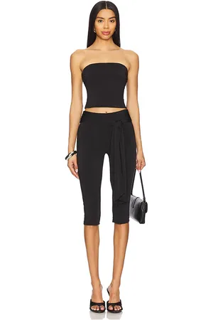 superdown Asher Capri Set in . Size M, S, XL, XS, XXS.