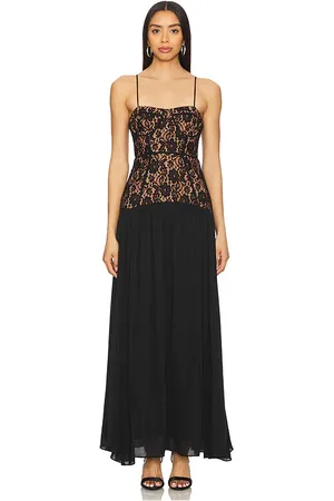 CAMI MAXIKLEID DRESS in . Size 00, 12, 2, 4, 6, 8.