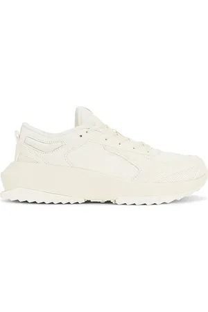 APL Athletic Propulsion Labs SNEAKERS JOGGER in . Size 6, 6.5, 7, 7.5, 8, 8.5, 9, 9.5.