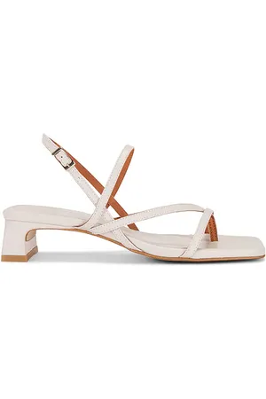 Intentionally blank SANDALE PUP in . Size 37, 38, 39, 40, 41.