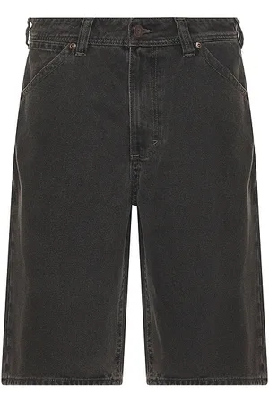 ABrand SHORTS in . Size 31, 32, 33, 34.