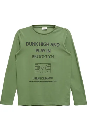 QS by s.Oliver Langarmshirt mit gummiertem Frontprint, Jungen