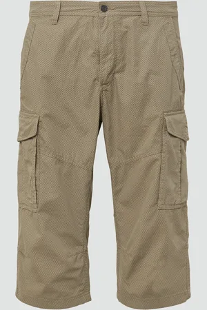 QS by s.Oliver File: Gemusterte Cargo-Bermuda aus Baumwollmix im Relaxed Fit, Herren