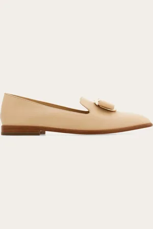 Salvatore Ferragamo Damen New Vara Plate Loafer in Mokassin-Machart Größe 35.5