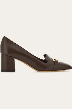 Salvatore Ferragamo Damen Pump mit Gancini-Ornament Größe 36