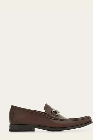 Salvatore Ferragamo Herren Loafer in Mokassin-Machart mit Gancini-Ornament Größe 40