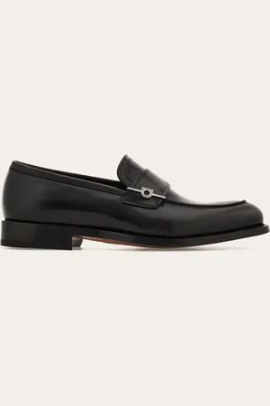 Salvatore Ferragamo Herren Penny-Loafer mit Gancini-Ornament Größe 40.5