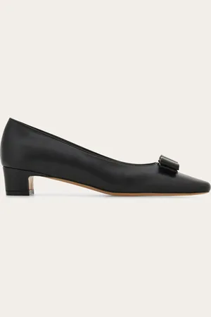 Salvatore Ferragamo Damen Pumps mit ikonischer-Schleife Größe 35