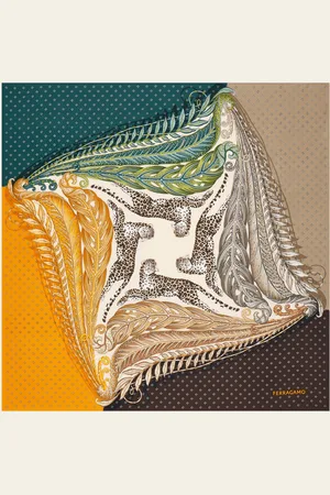 Salvatore Ferragamo Damen Madras print silk foulard