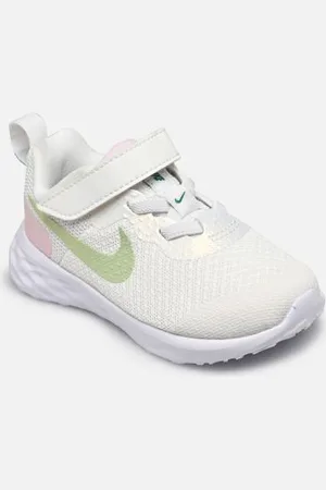 Nike Sportschuhe Revolution 6 Nn Se (Tdv) - - Größe 17