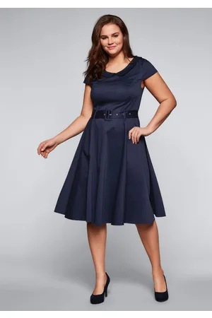Joe Browns Kleid mit Bubikragen und Stoffgürtel, , Gr.56