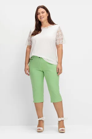 Sheego Caprijeans mit Teilgummibund und Glitzersteinen, , Gr.40