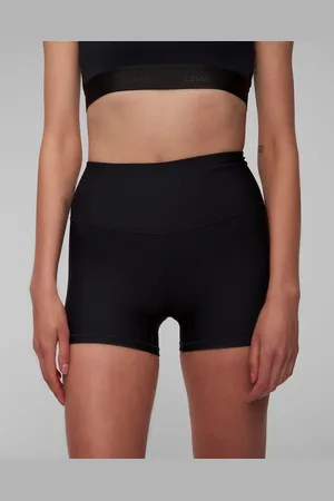 Casall Ultra High Waist Hot Pant Damen-trainingsshorts Mit Extrem Hohem Bund In