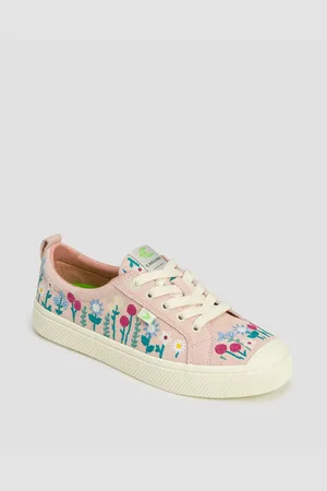 CARIUMA Oca Low Rose Suede Embroidered Flowers Damen-sneaker Aus Wildleder