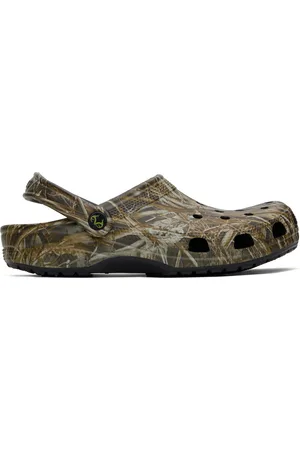 Crocs Khaki Realtree Classic Clogs