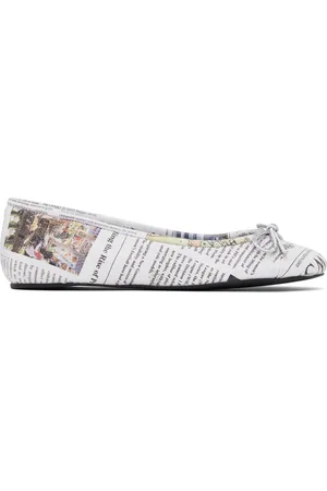 Abra Multicolor Newspaper Ballerina Flats