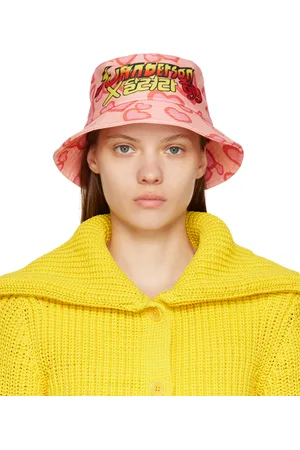 J.W.Anderson Pink Run Hany Edition Graphic Bucket Hat