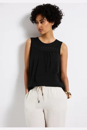 Street one Top mit Ajourdetails