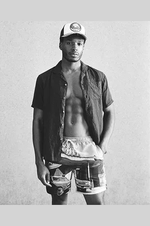 Superdry Herren 17-Zoll Badeshorts aus Recyceltem Material mit Foto-print