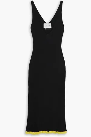 AZ FACTORY Ester Manas Kleid aus Rippstrick mit Rüschen - - XXL