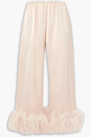 16Arlington Mandrake Cropped Hose mit weitem Bein aus Satin mit Federbesatz - Pink - UK 6