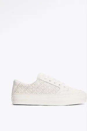 Tommy Hilfiger Flatform-Sneaker aus Leder mit TH-Monogramm