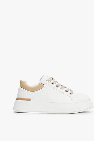 Tommy Hilfiger Sneaker mit farblich abgestimmter Flag