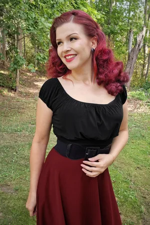 Vintage Chic Belinda Off Shoulder Top in