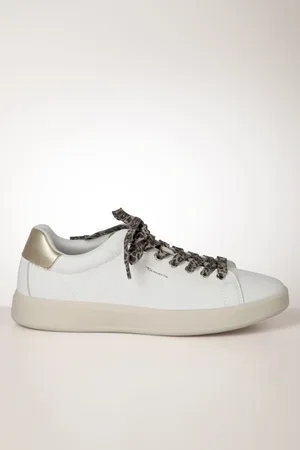 Tamaris Tori Sneaker in Off White
