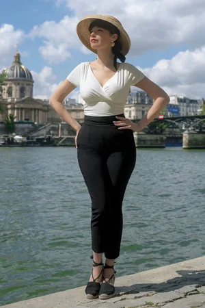Vintage Diva Lena Lynn Hose in