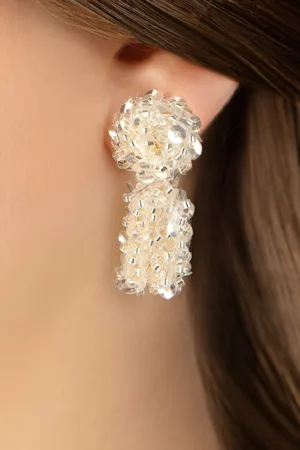 Day&Eve by Go Dutch Label Bead It Ohrringe in Gold und Weiß.