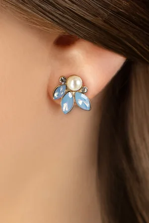 Lovely Pearly Leaves Ohrringe in Blau