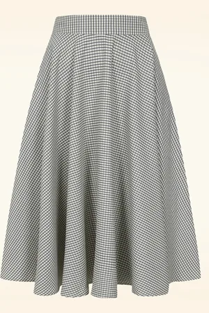 Banned Retro Cary Check Swing Rock in Creme und Marineblau.