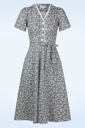 Very Cherry Magnolia Fiori Kleid in Blau und Off White
