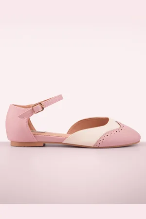 Banned Retro Dapper Dancemates Flats in Hellrosa.