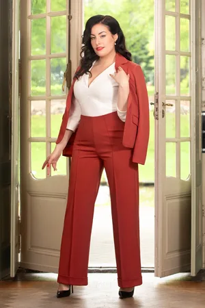 Glamour Bunny Business Babe Diadora Travel Stoffhose in Rost.