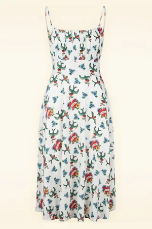 Vintage Chic Jessie Tattoo Print Swing Kleid in Weiß.
