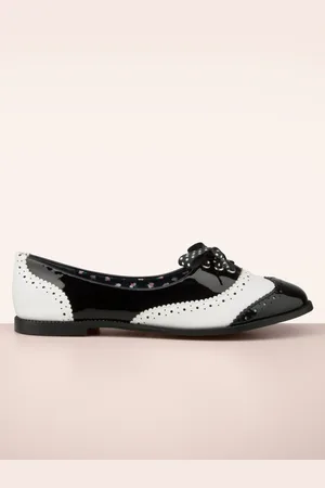 Banned Retro Milana Brogues in Schwarz und Weiß
