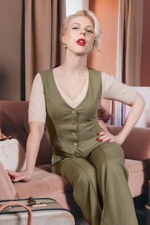 Femkit Lucy Weste in Khaki