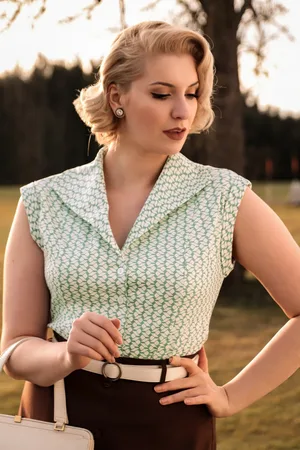 Banned Retro Tina Fliesenbluse in Mint