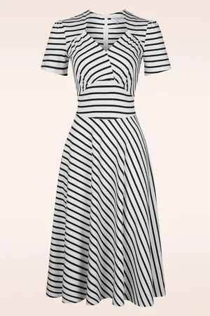 Very Cherry Hollywood Punty Stripes Circle Kleid in Ecru und Schwarz