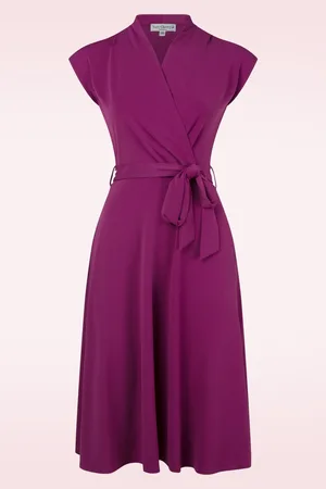 Very Cherry Cross Over Didier Crepe Kleid in Berry