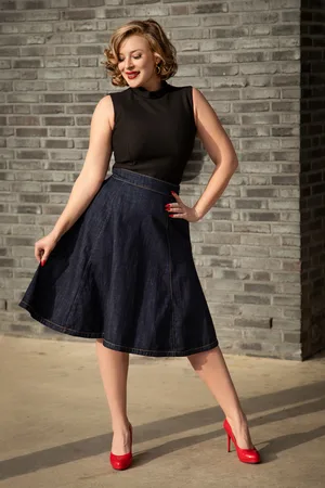 Rock-a-Booty Mona Lee Swing-Rock in dunklem Denim