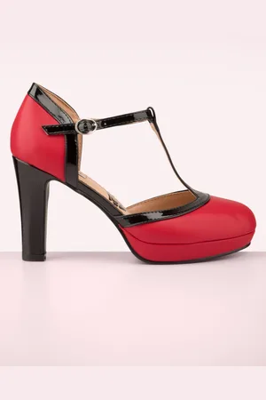 Banned Retro Country Rose Pumps in Rot
