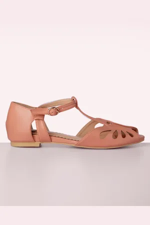 Banned Retro Secret Love Flats in Puderrosa