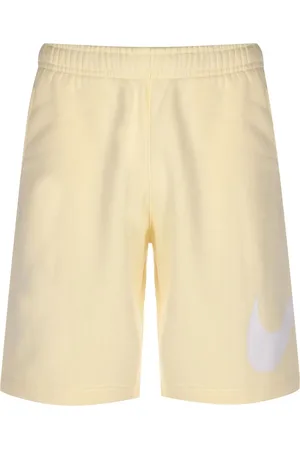 Nike Sportswear Club Shorts - M