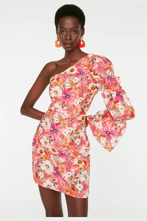 Trendyol Orangefarbenes, Figurbetontes, Gefüttertes, Kurzes Abendkleid Aus Popeline Mit Blumenmuster Für Die Heimkehr für Damen - 36