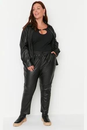 Trendyol Kunstlederhose In Übergröße Elastischer Bund für Damen - 48